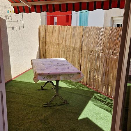 Appartement Avec Terrasse Saint Laurent De La Salanque Esterno foto
