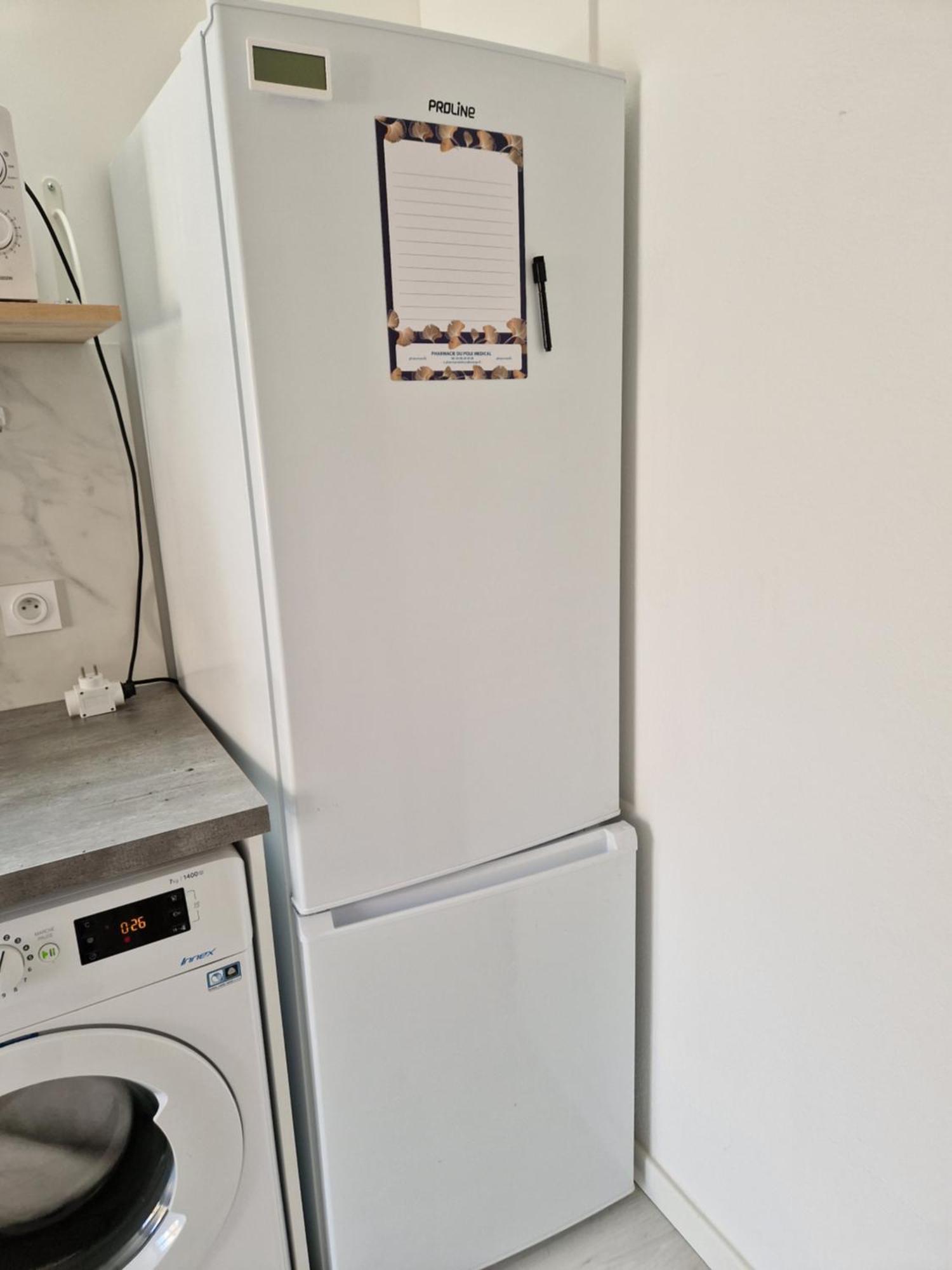 Appartement Avec Terrasse Saint Laurent De La Salanque Esterno foto